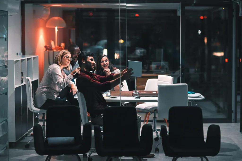 Echipă de business la lucru | GetVizual