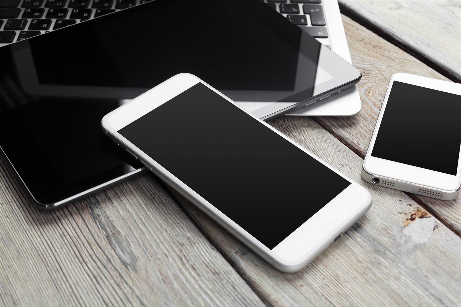 Testarea unui site pe laptop, tabletă și mai multe smartphone-uri | GetVizual